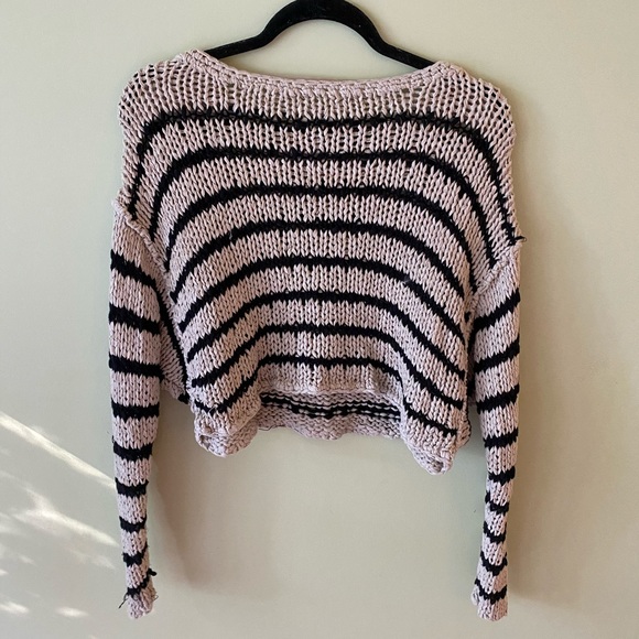 free people sweater (S) - Picture 1 of 3
